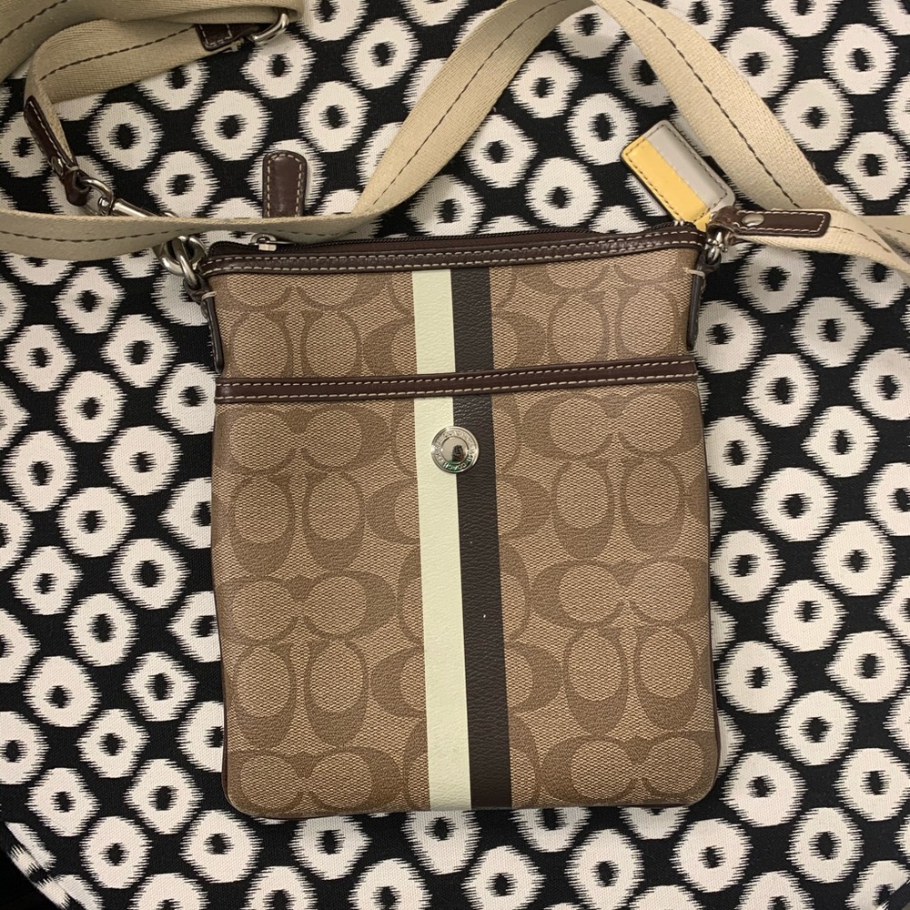 Coach classic crossbody